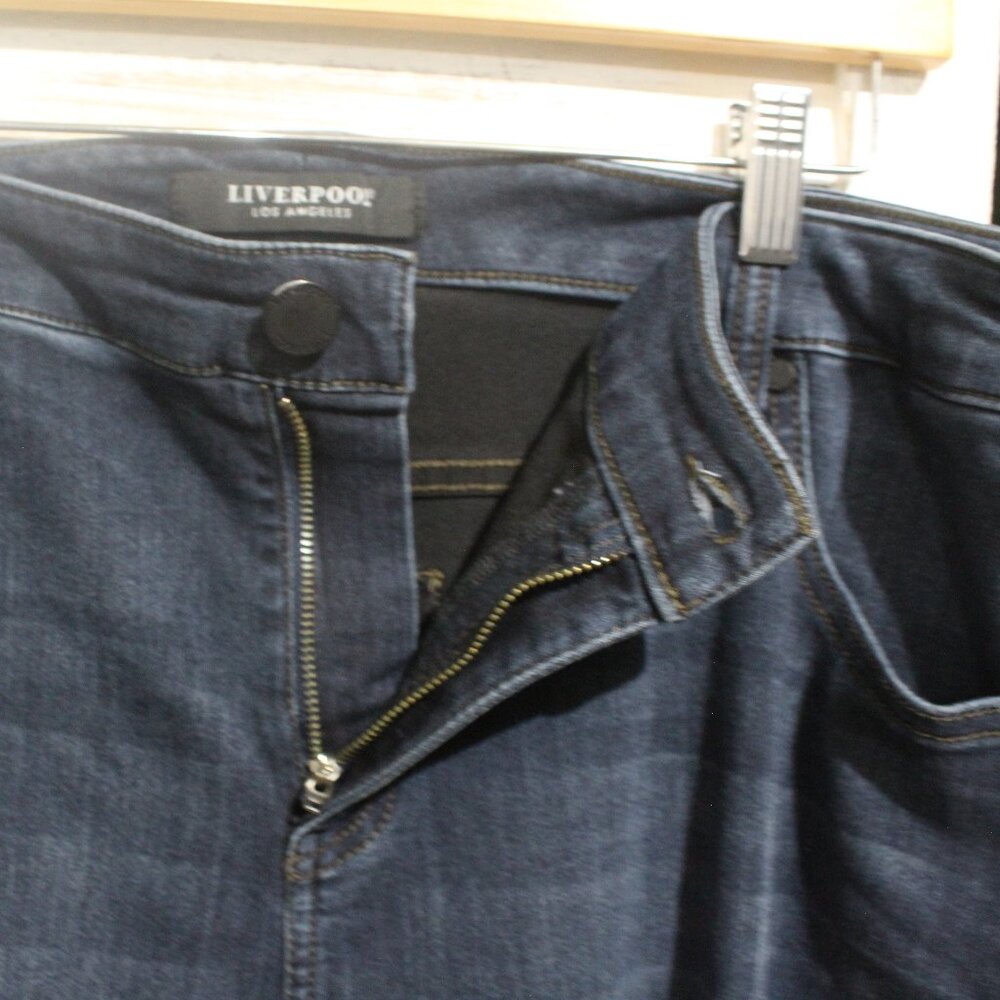 Liverpool Dark Wash Denim Boot Cut Jeans (1048) - Picture 4 of 9